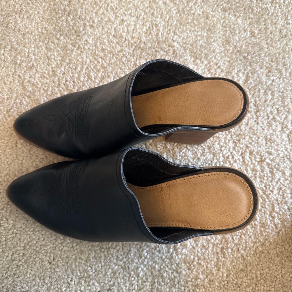 LC Lauren Conrad Women’s Safarina Heeled Mules - Picture 7 of 8